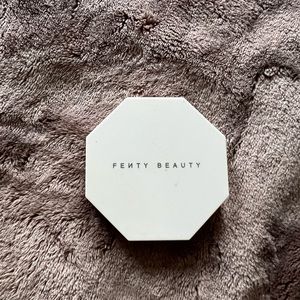 Fenty Beauty Highlight